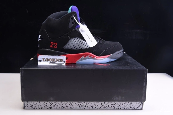 1st Kicks Shoes 5 Air 3 Jordan Top CZ1786-001 0714